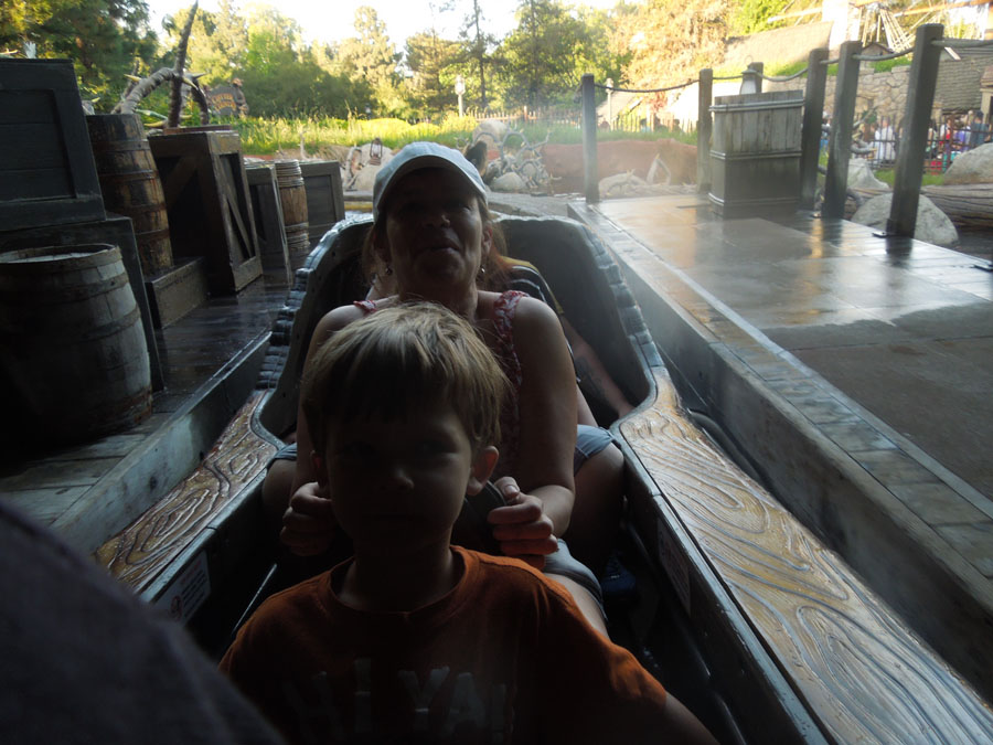 Disneyland Splash Mountain Ride Pictures