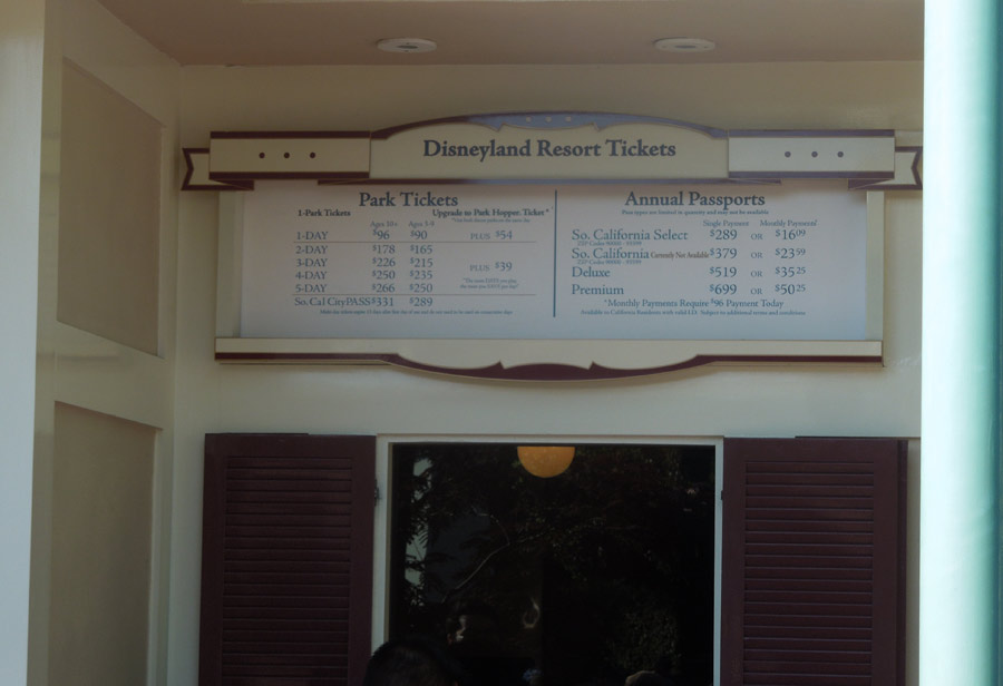 Food Menu Prices in Disneyland