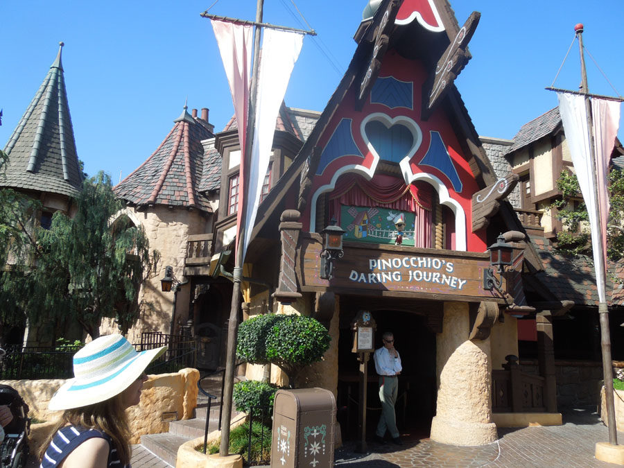 Disneyland Pinocchio's Daring Journey Picture