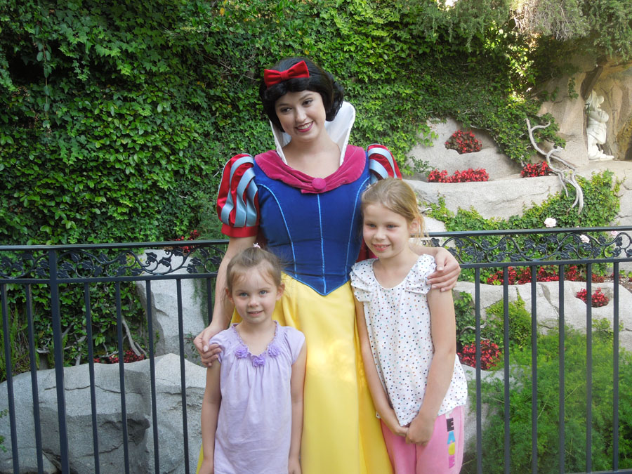 Disneyland Snow White Wishing Well